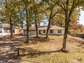 3801 S 32nd Cir - Photo 1 of 1