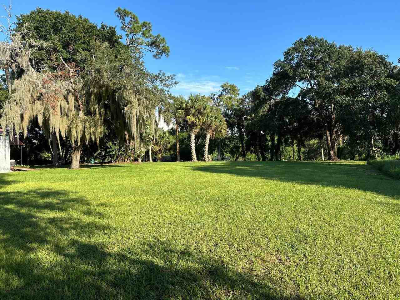 9880 River Dr - Photo 2 of 24