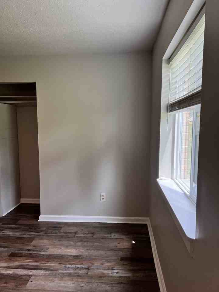 511 Poplar St #F - Photo 5 of 22