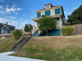 featured image of 1544 Fawcett Ave #1544