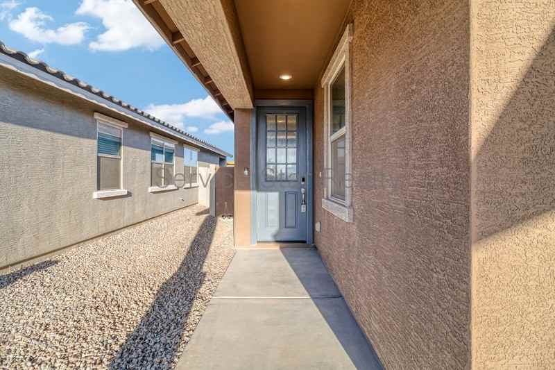 21895 N Rummler Ln - Photo 4 of 23