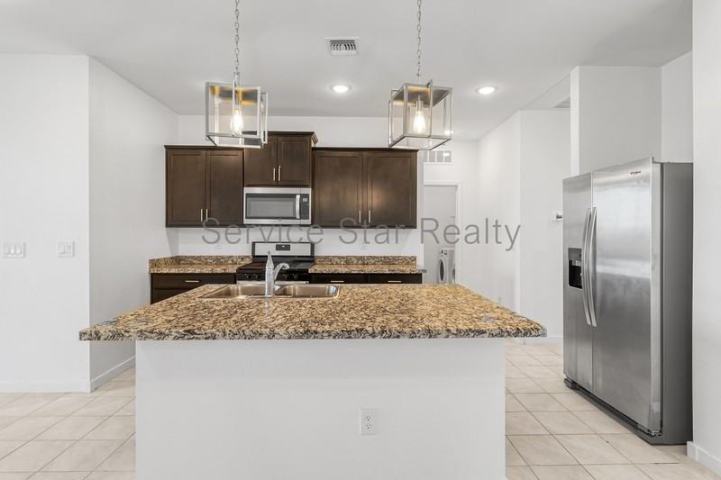 21895 N Rummler Ln - Photo 7 of 23