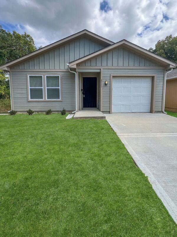 6911 Bellefontaine Ave - Photo 2 of 21