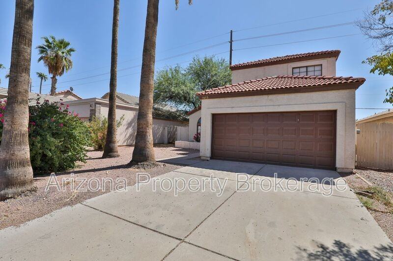 1653 E Cindy St - Photo 3 of 31