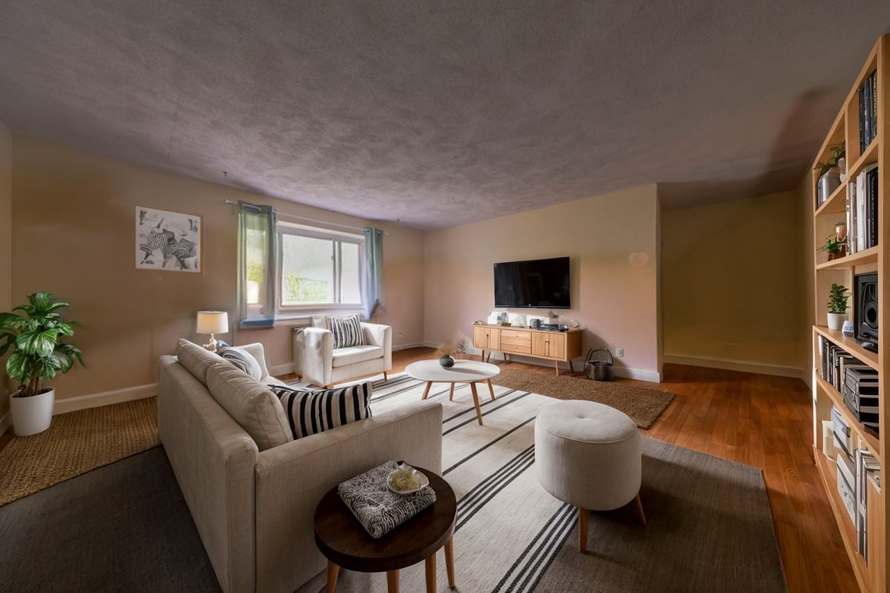 14 Bryon Rd #6 - Photo 2 of 19