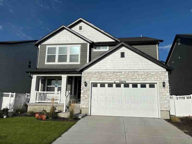 13874 S Greenford Ln - Photo 4 of 20