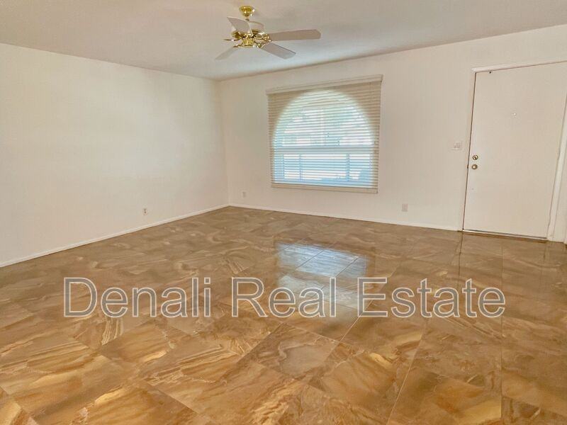 715 S Rosemont - Photo 3 of 25