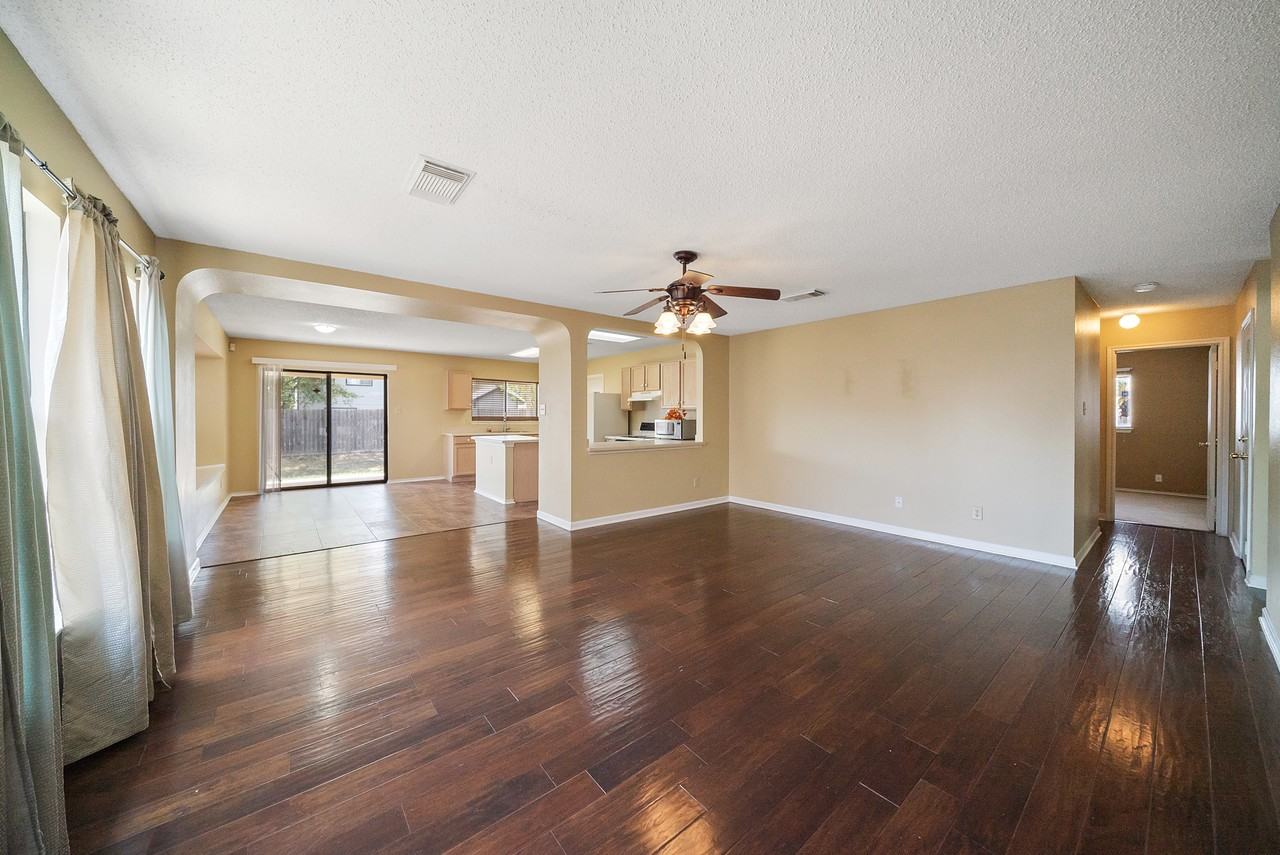 5007 Shara Mist - Photo 2 of 40