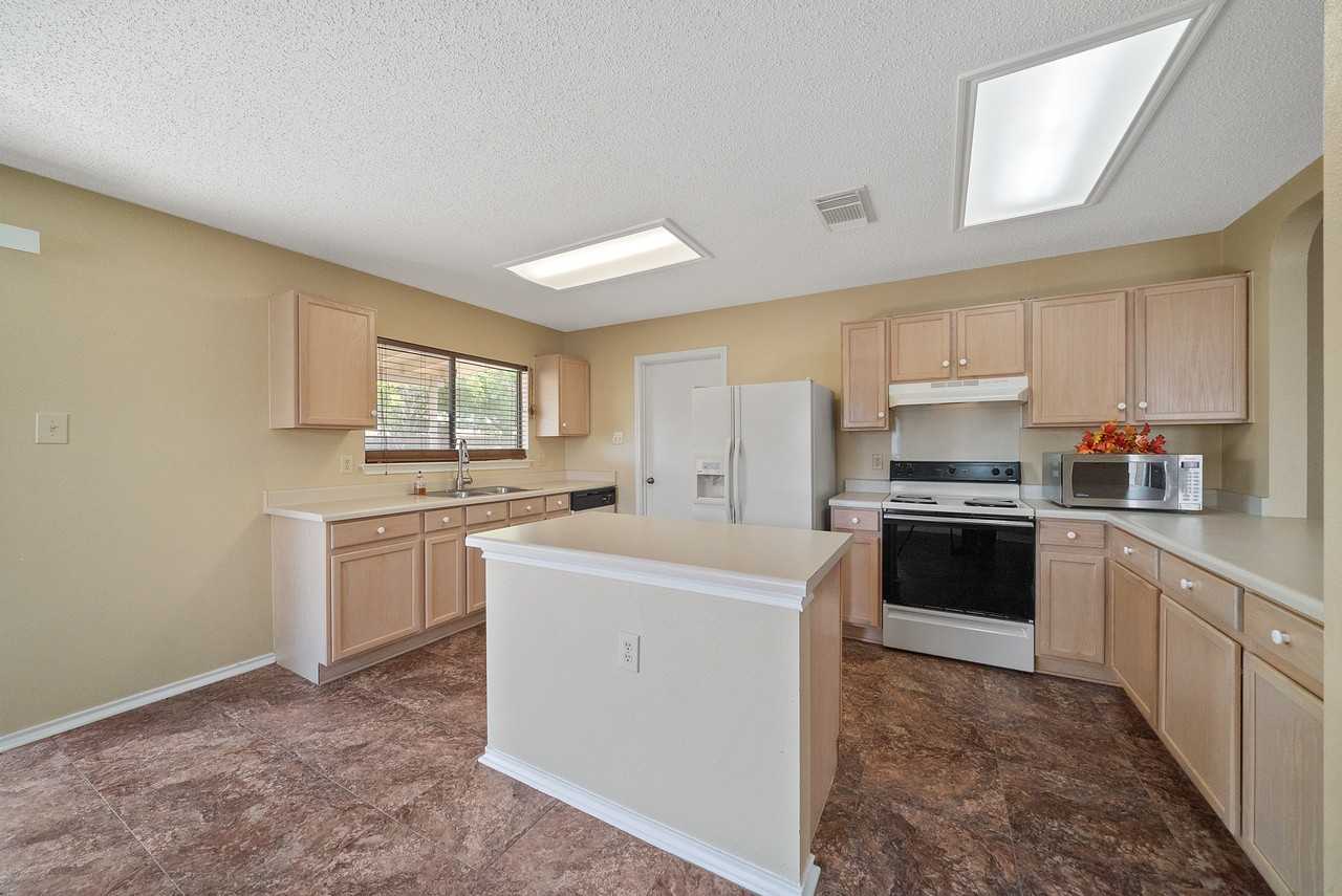 5007 Shara Mist - Photo 3 of 40