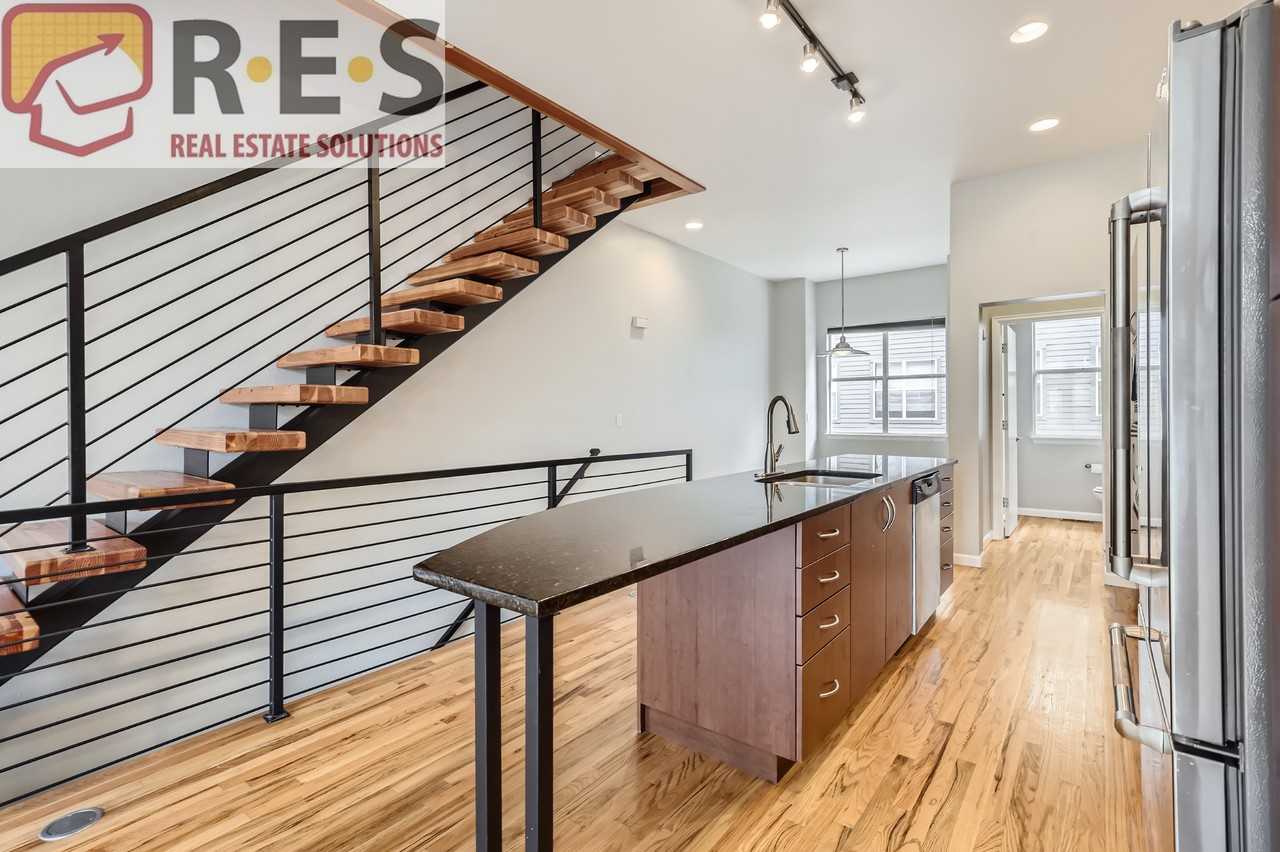 2708 Blake St - Photo 7 of 28