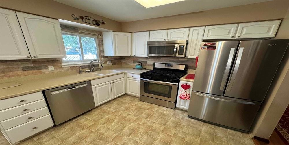 58 W Phillips Ave #NA - Photo 2 of 28