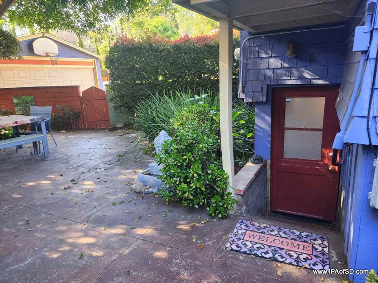 3730 Arizona St - Photo 2 of 13