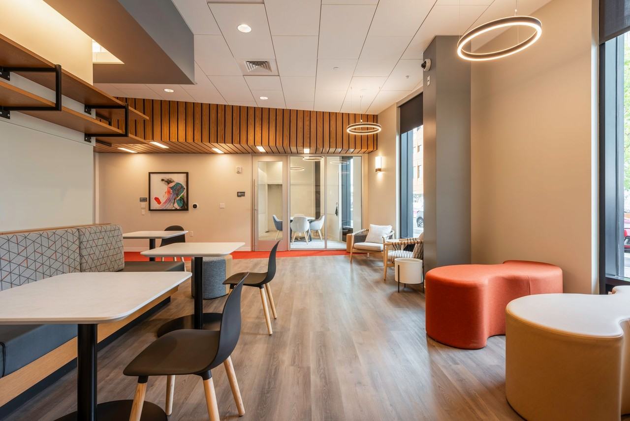 280 Western - Photo 4 of 42