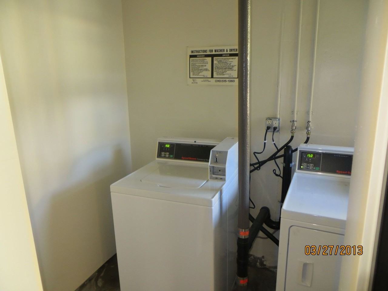 1153 1/4 Ravenna Ave - Photo 3 of 11