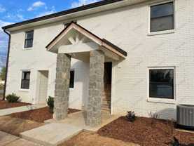 Knox Manor - Photo 1 of 1