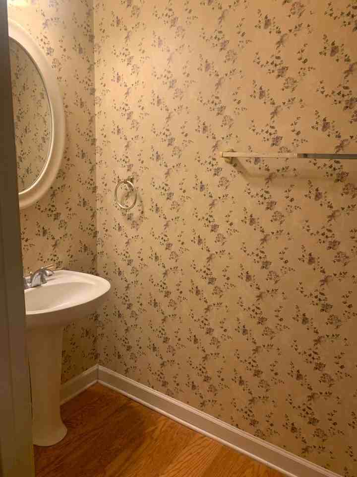 808 Maupin Ave - Photo 2 of 18