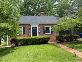 410 Rollingwood Cir - Photo 1 of 1