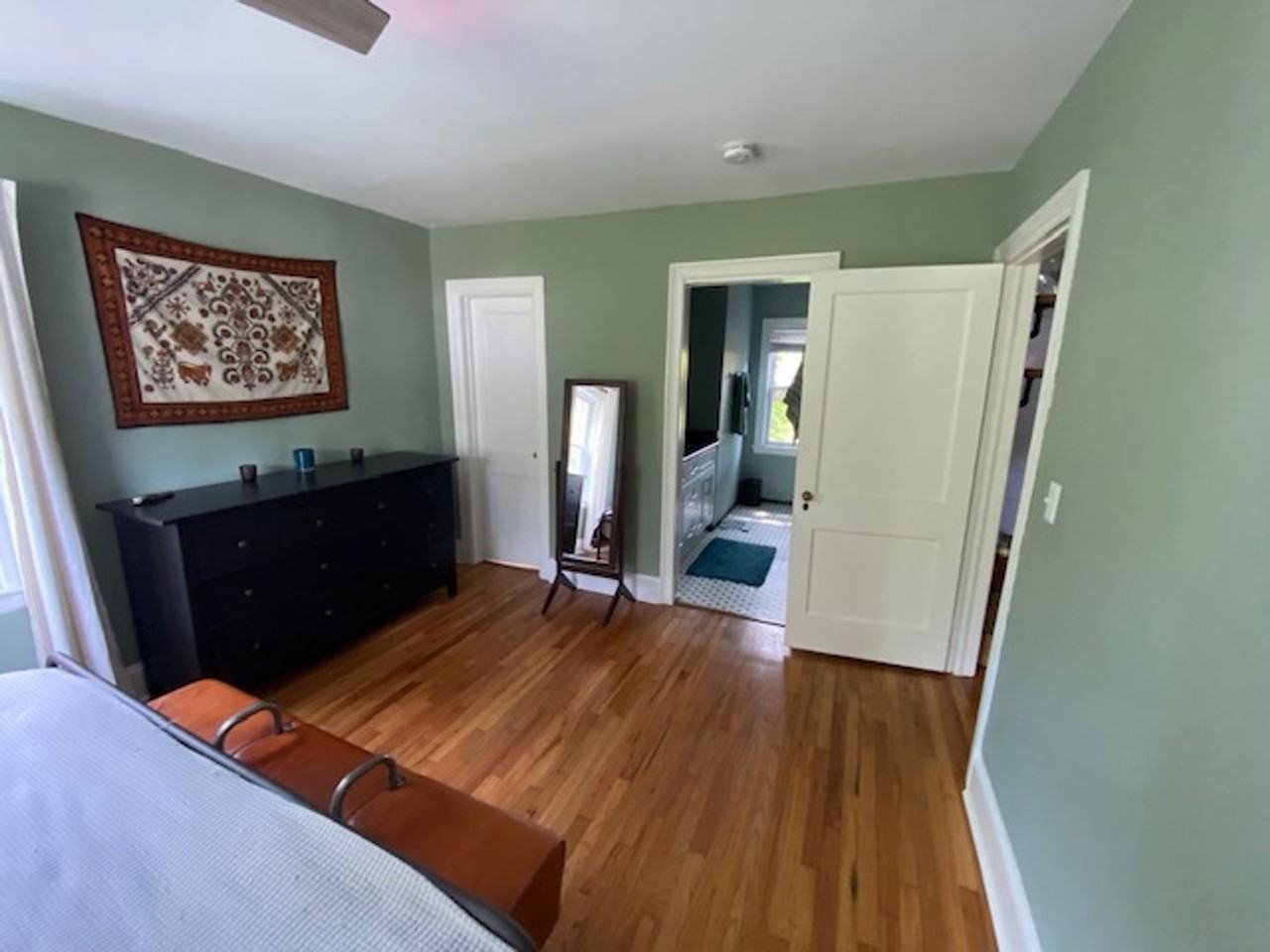 410 Rollingwood Cir - Photo 6 of 17