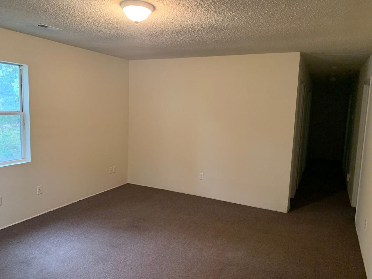 614 Ray St - Photo 3 of 21