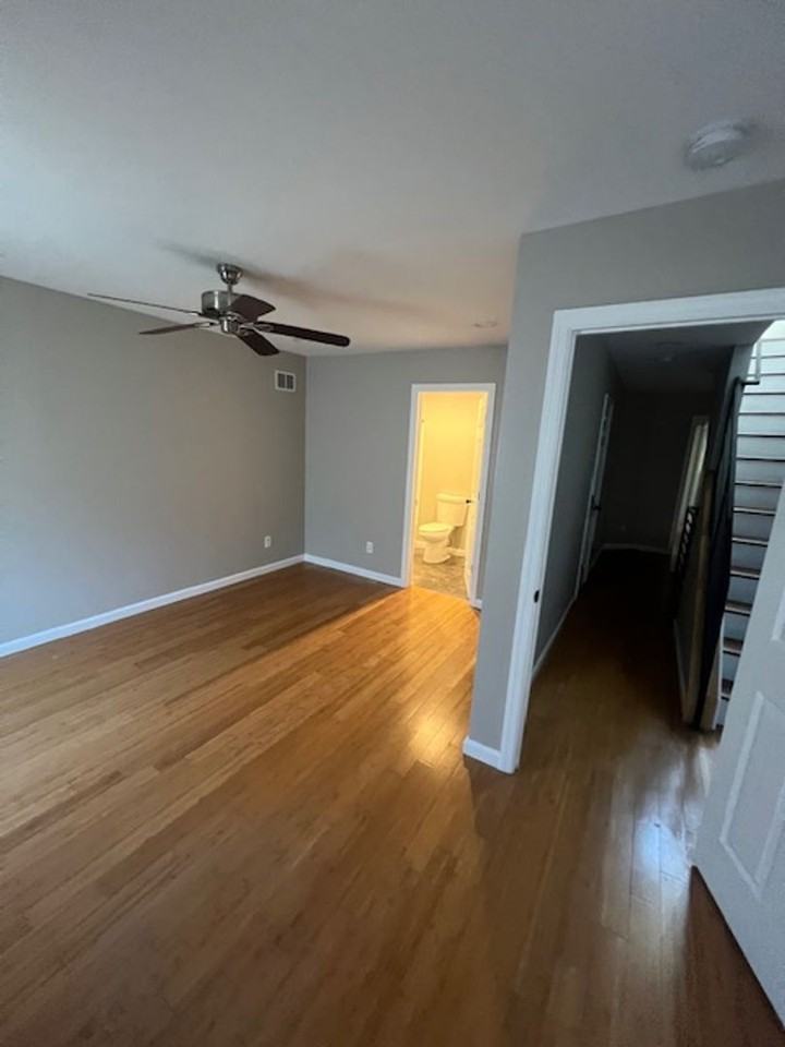 2537 Salmon St - Photo 6 of 19