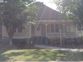 703 N Toombs St - Photo 1 of 1