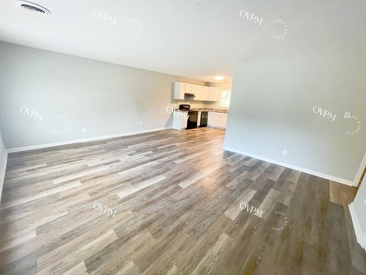 416 Homestead St - Photo 2 of 12