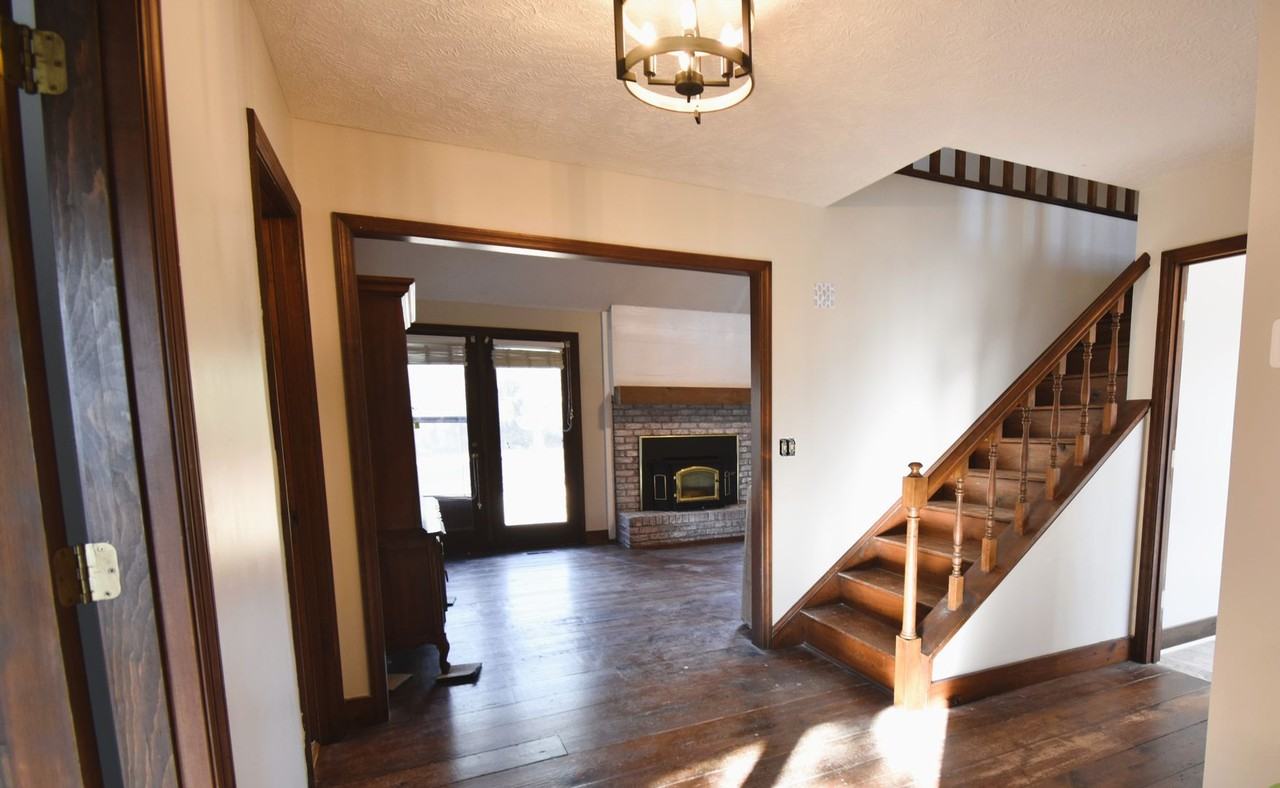 1473 Tom Starling Rd - Photo 3 of 22