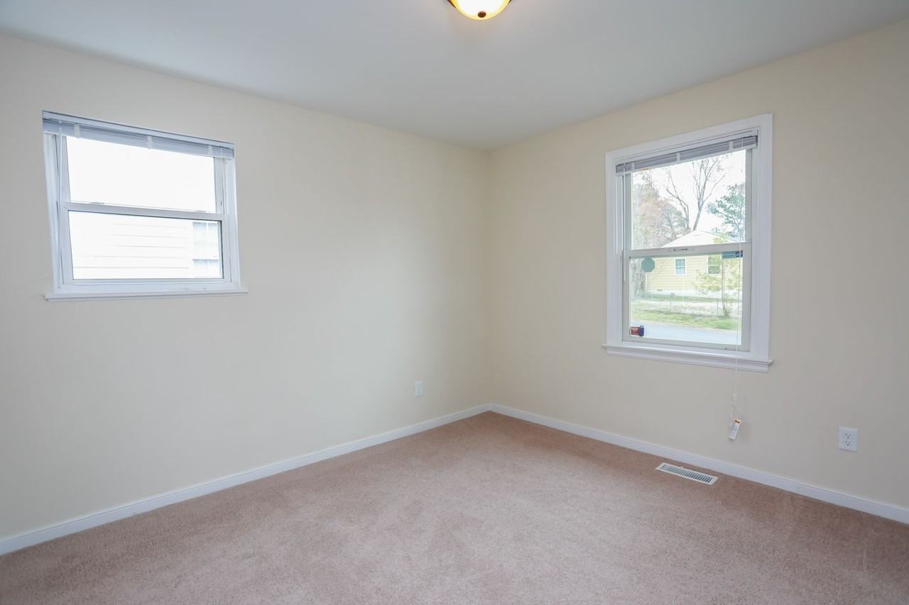 6104 Belrun Ct - Photo 3 of 50