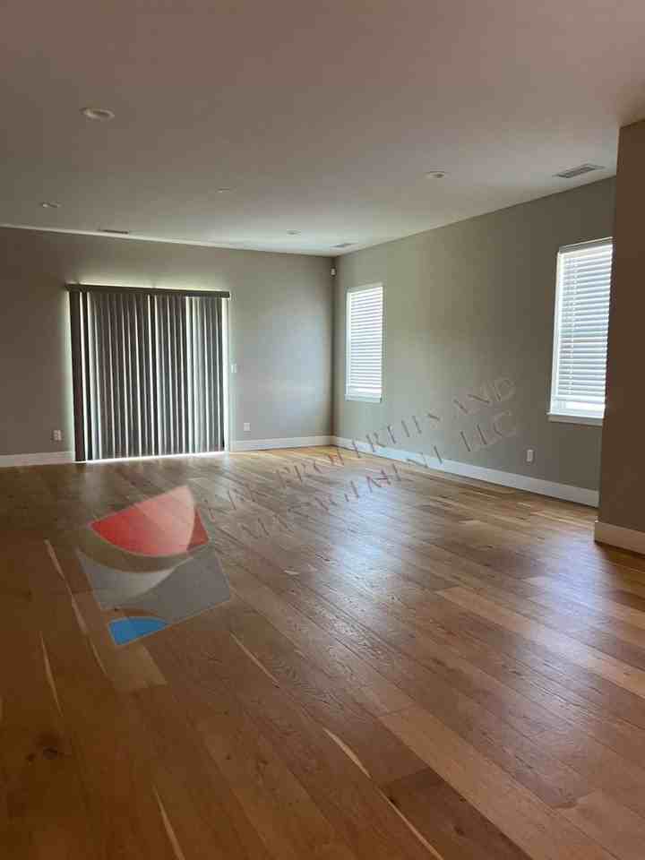 637 Country Club Circle - Photo 4 of 10