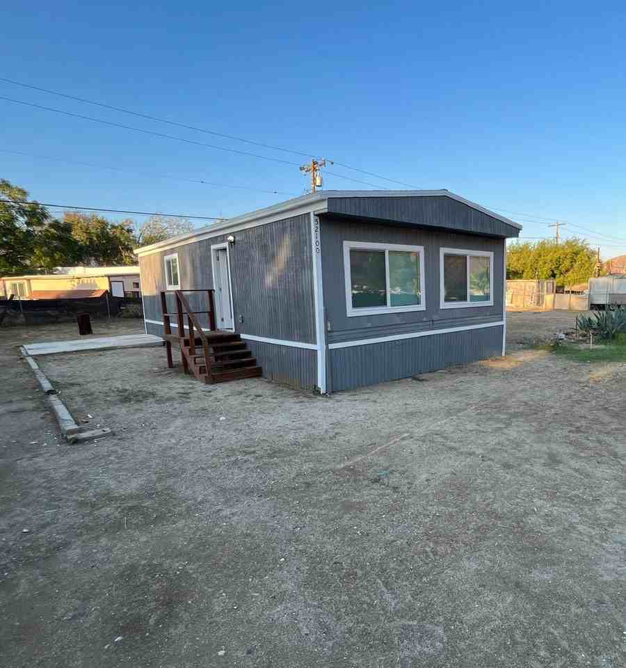 52100 Esperanza Ave - Photo 2 of 22