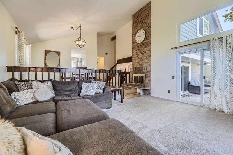 7877 S Ulster St - Photo 3 of 20