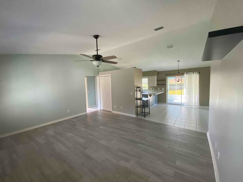 3915 East Lake Todd Drive - Photo 6 of 47