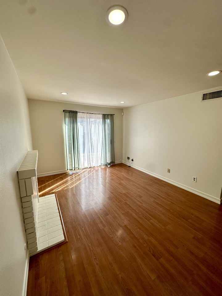 4810 Irongate Ln #4810 - Photo 3 of 19