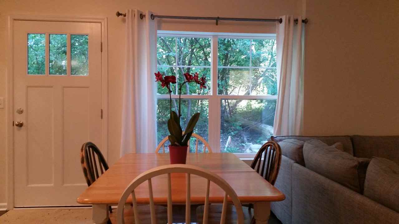 335 Columbine Ct #B - Photo 2 of 9