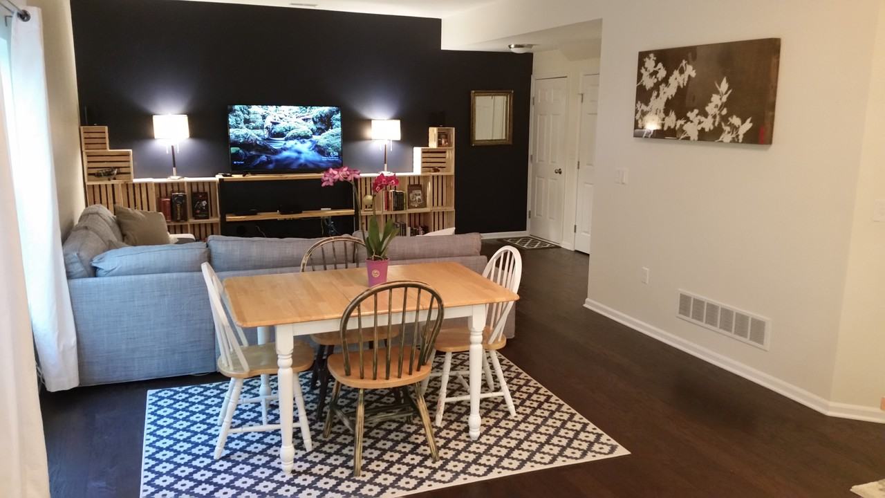 335 Columbine Ct #B - Photo 3 of 9