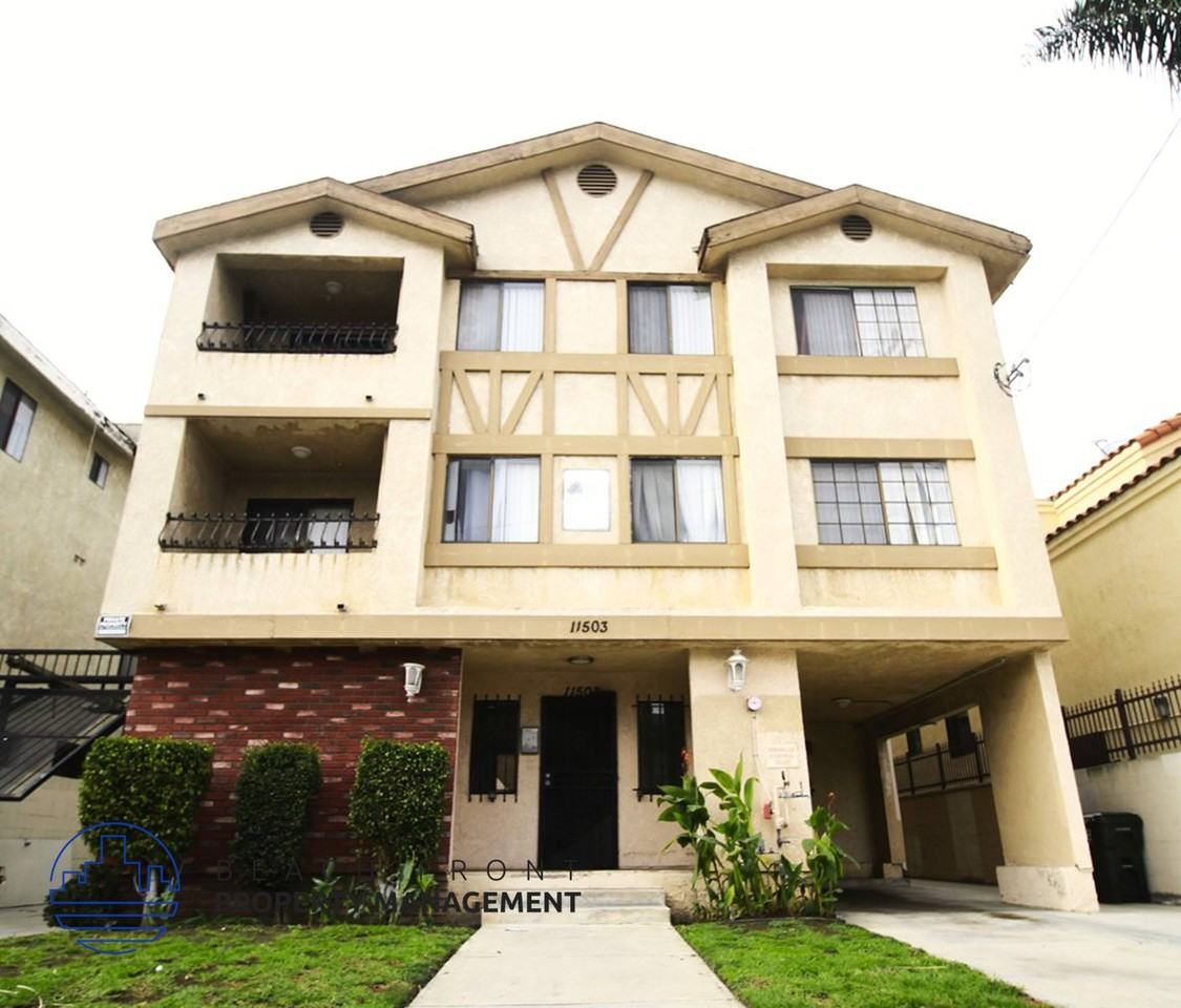 11503 Menlo Ave. - Photo 2 of 12