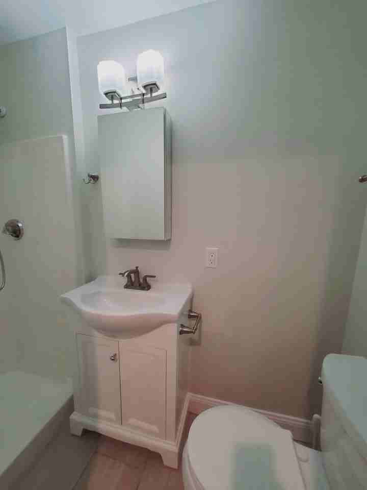 41 Benedict Ct - Photo 3 of 8