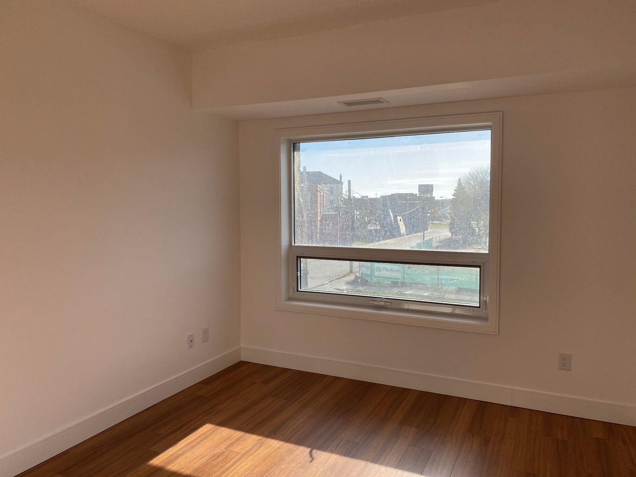 1 Wellington Street #309 - Photo 5 of 18