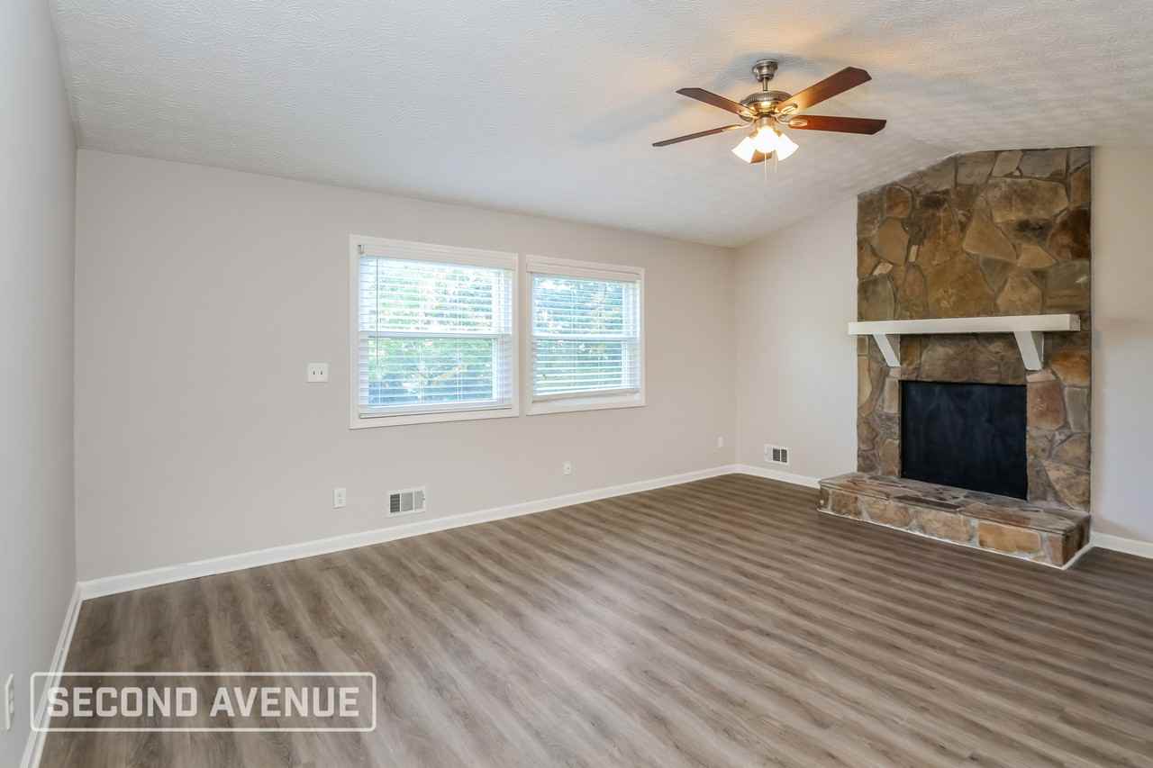 6290 Silver Spur Dr - Photo 4 of 30