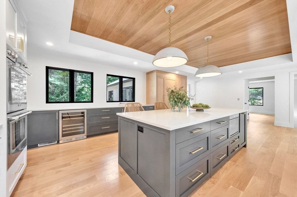 25 Ledgewood Rd - Photo 3 of 25