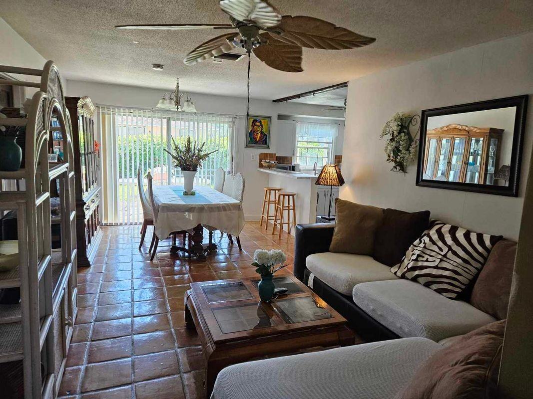 3624 Avenue Degien - Photo 7 of 23