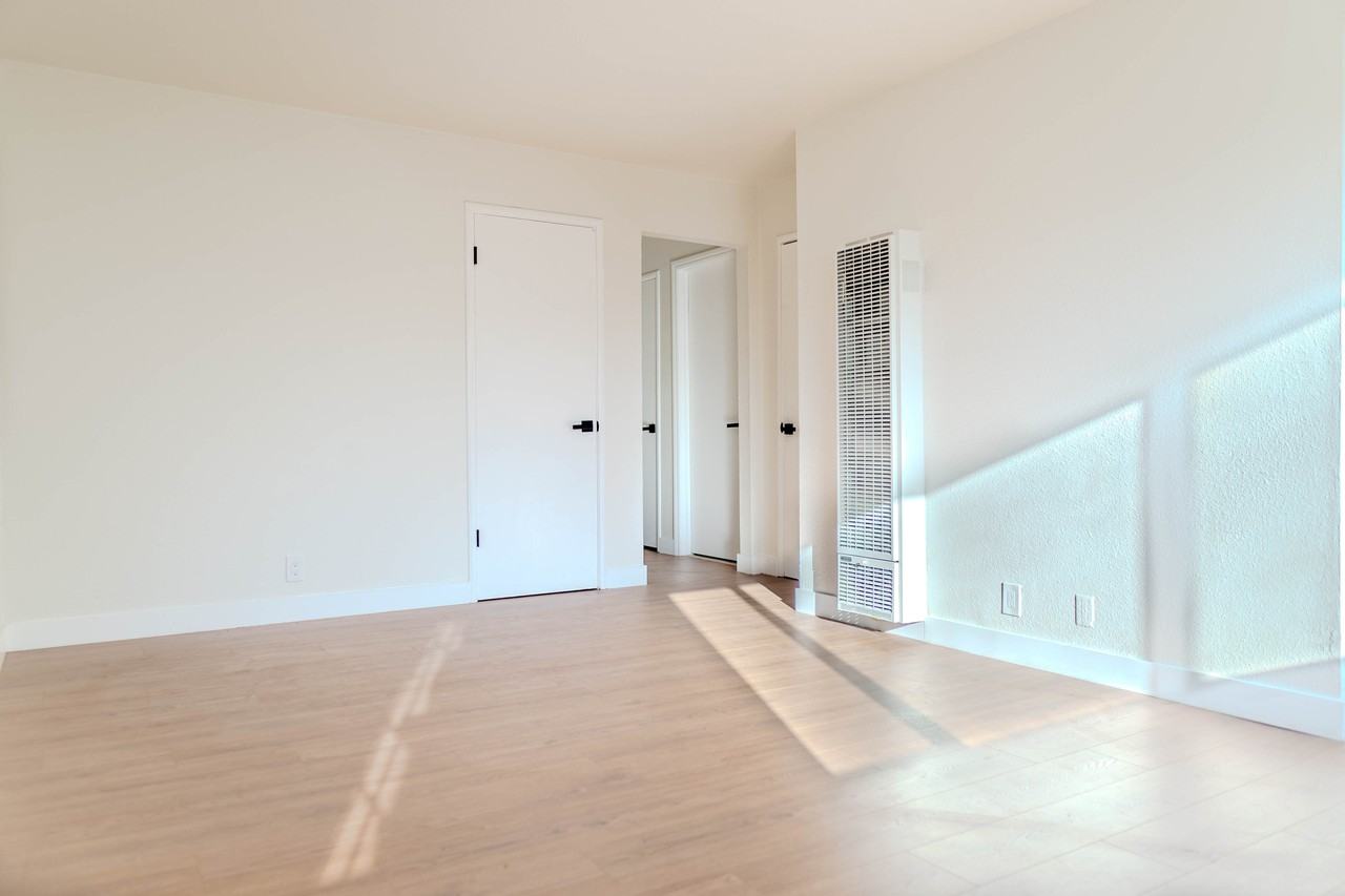 810 Jeanne Avenue #4 - Photo 2 of 15