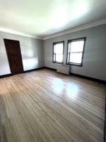 featured image of 305 N 12th Ave E