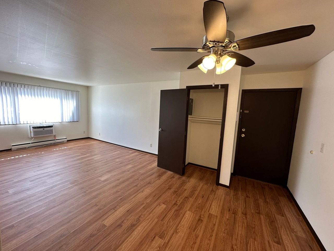 841-843 Eastern Ave. - Photo 4 of 27