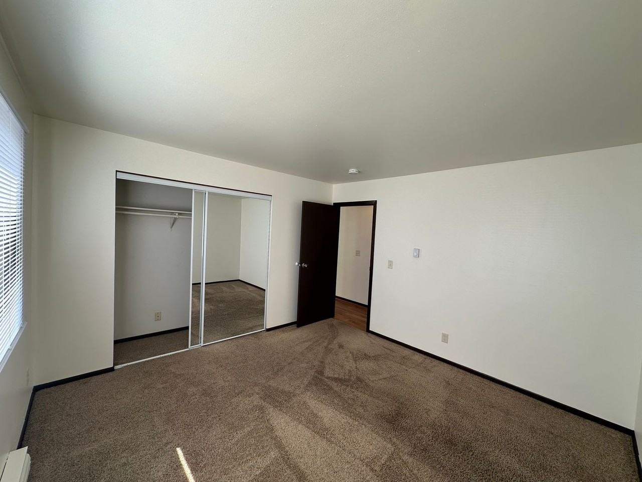 841-843 Eastern Ave. - Photo 7 of 27