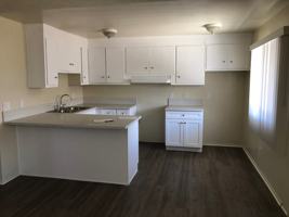 featured image of 1104 E Franklin Ave