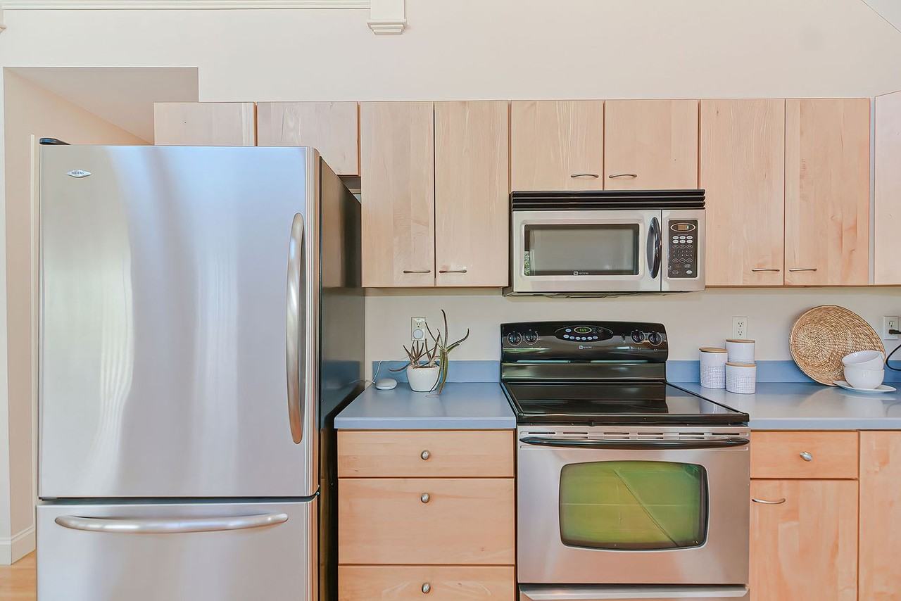 4 Bryn Mawr Way - Photo 6 of 32