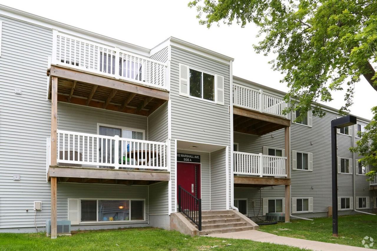 Hidden Bluffs Apartments - Photo 2 of 19