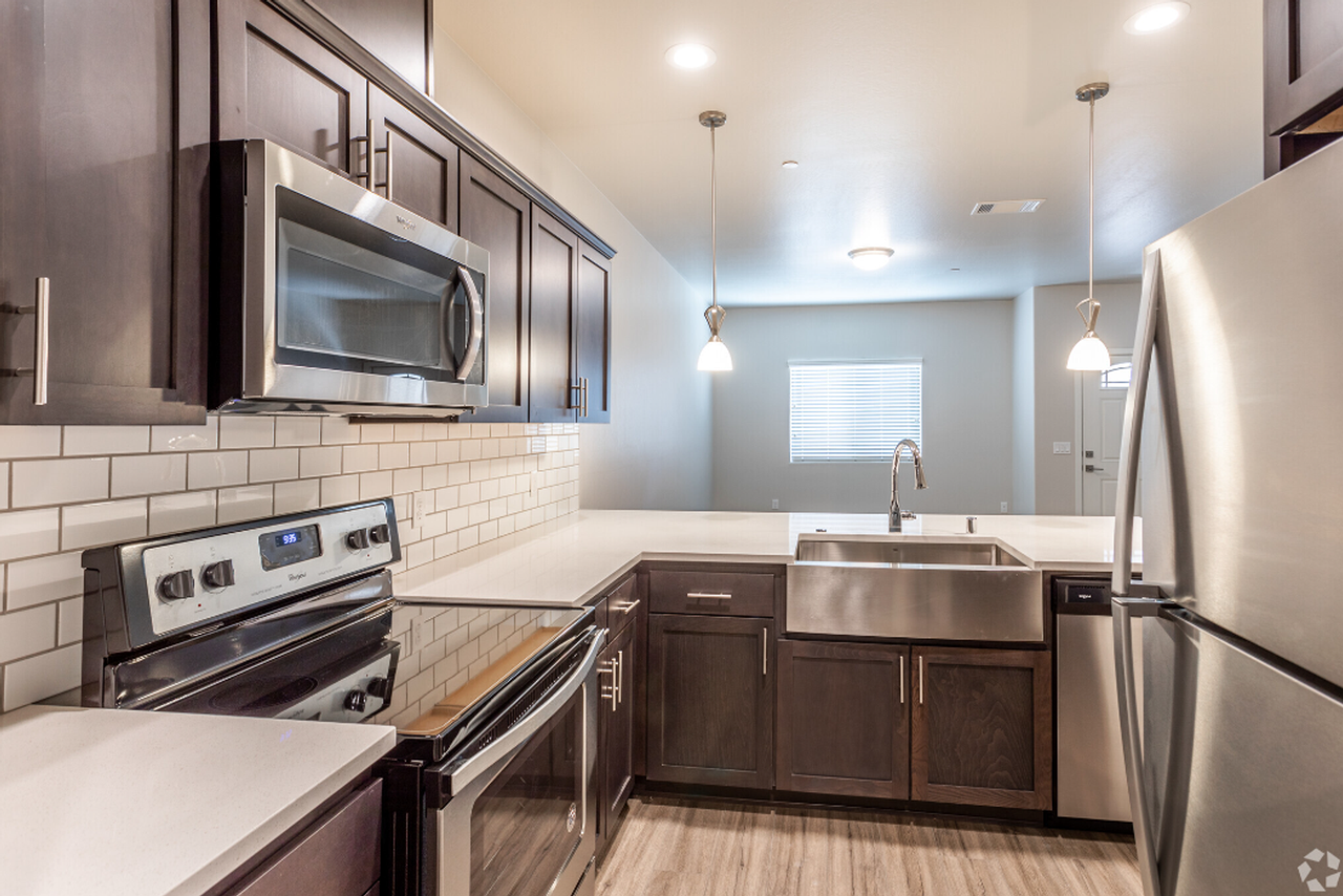 128 - MASTERPIECE PARKE, LLC - Photo 3 of 9