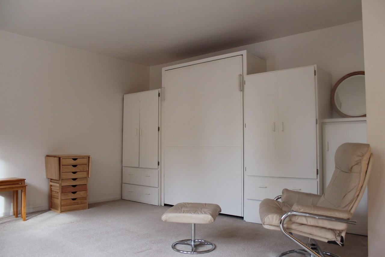 56856 Enterprise Dr - Photo 2 of 8